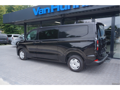 47968432-ford-transit-custom-3