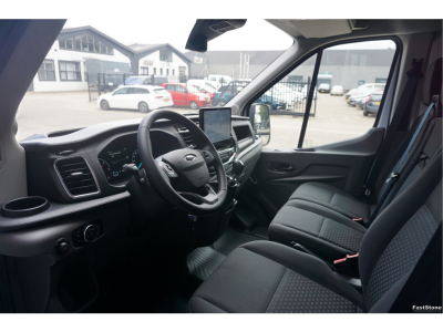 47981922-ford-transit-9