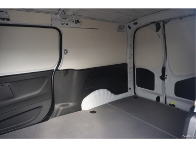 48017647-fiat-e-doblo-7