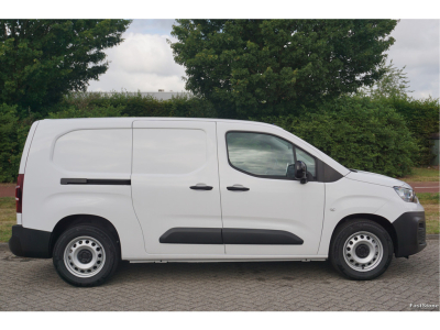 48017657-fiat-e-doblo-5