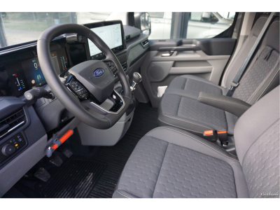 48125009-ford-transit-custom-11