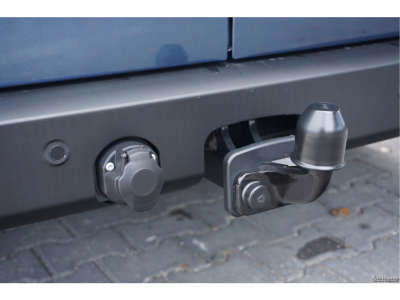 48250746-ford-transit-custom-21