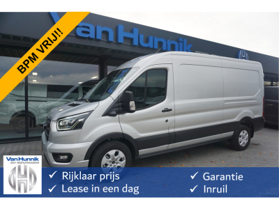 48909987-ford-transit-1