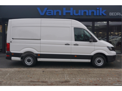49277258-volkswagen-crafter-6
