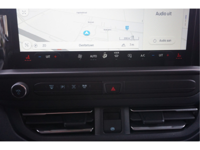 49620723-ford-transit-custom-12