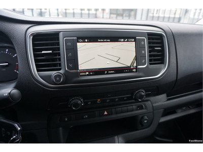 49621323-citroen-jumpy-11