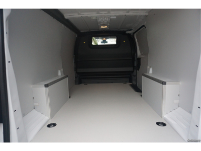 49621323-citroen-jumpy-7