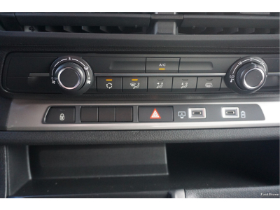 49621514-citroen-jumpy-16