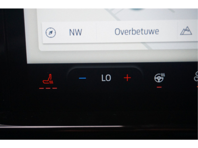 49642958-ford-transit-custom-13