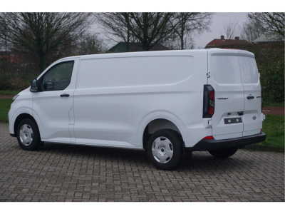 49650482-ford-transit-custom-3