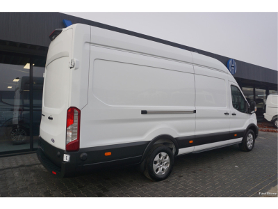 50189887-ford-transit-4