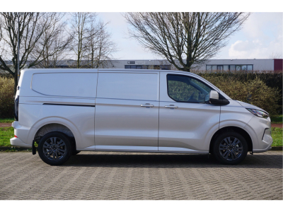 50189958-ford-transit-custom-5