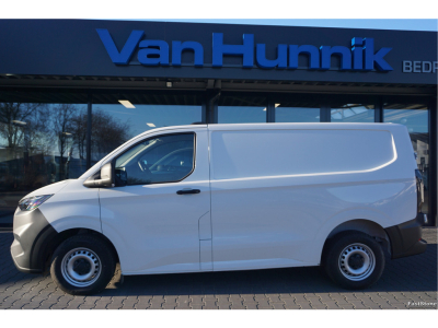 50654392-ford-transit-custom-2