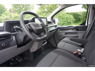 50900429-ford-transit-custom-9