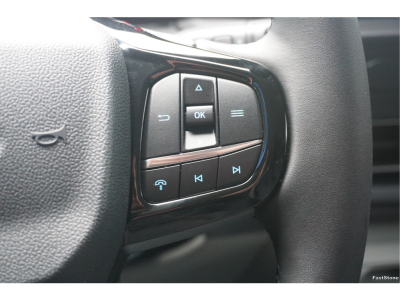 50989375-ford-transit-custom-19