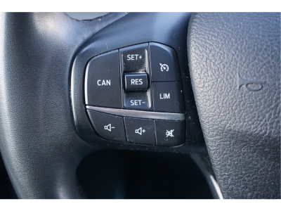 51197781-ford-transit-17