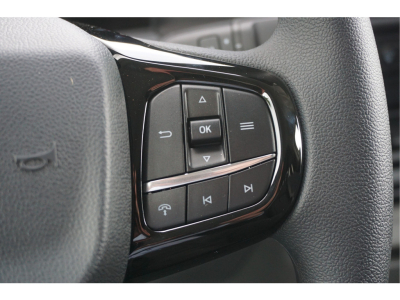 51246493-ford-transit-custom-15