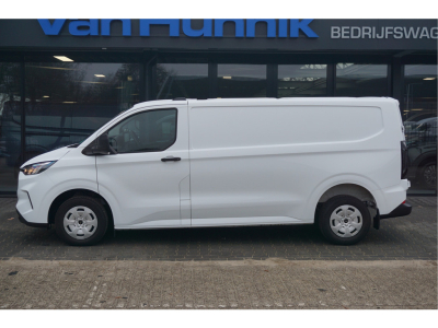 51246743-ford-transit-custom-2