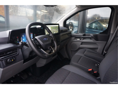 51533452-ford-transit-custom-10