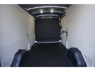 51583572-ford-transit-7