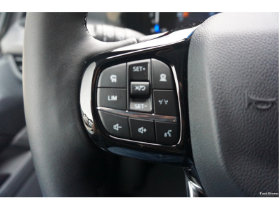 51621847-ford-transit-custom-12