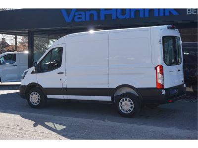 52167340-ford-transit-3