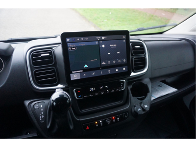 52176868-citroen-jumper-12