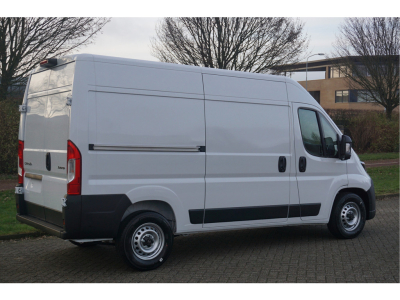 52176868-citroen-jumper-5