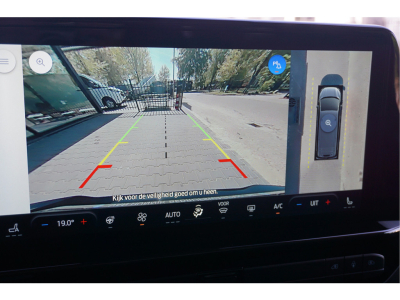 53044135-ford-transit-custom-10