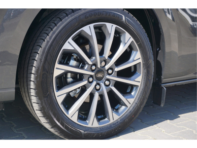 53044135-ford-transit-custom-25