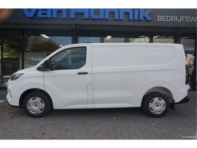 54008980-ford-transit-custom-2