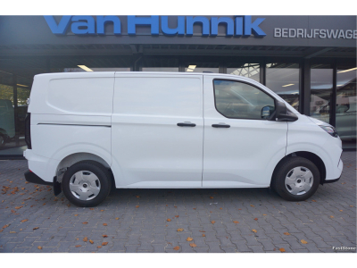 54008980-ford-transit-custom-5