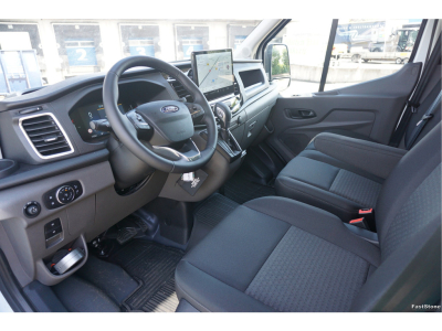 54009348-ford-transit-11