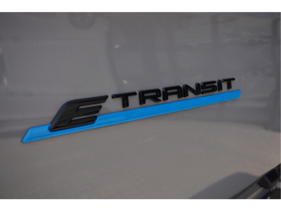 54934630-ford-transit-custom-20