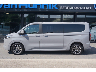 54934755-ford-transit-custom-2