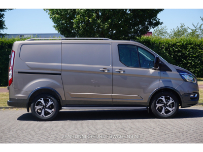 56015082-ford-transit-custom-5