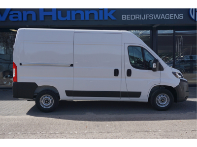 57089027-citroen-jumper-6