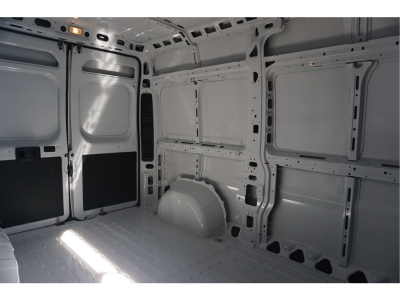 57089045-citroen-jumper-9