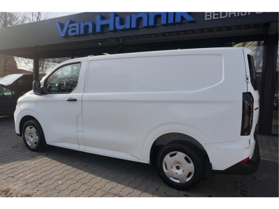 57540204-ford-transit-custom-3