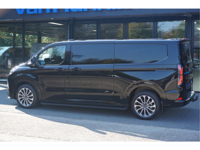 57591383-ford-transit-custom-4